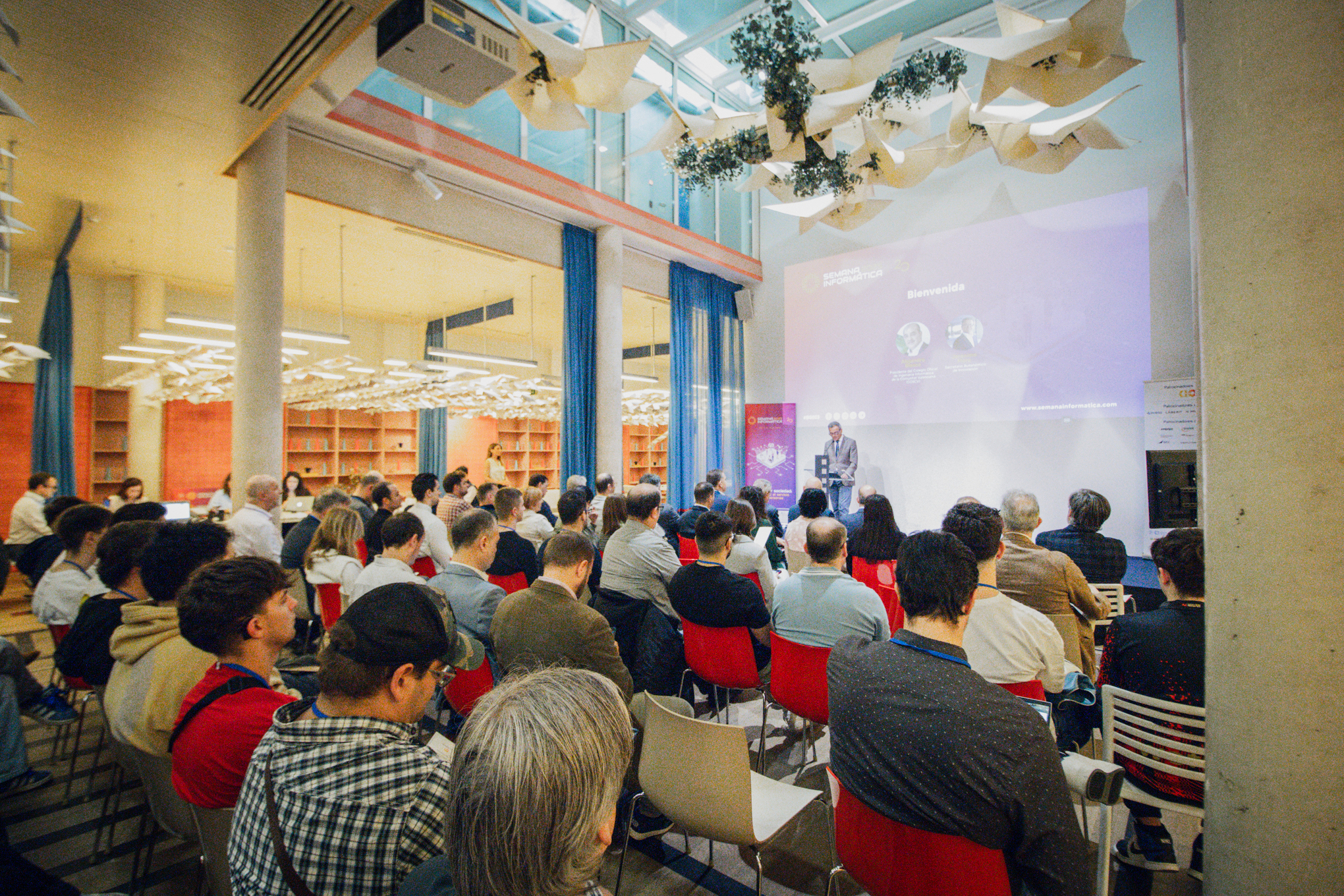 La seguridad informática y la protección digital protagonizan la segunda jornada de Semana Informática 2025